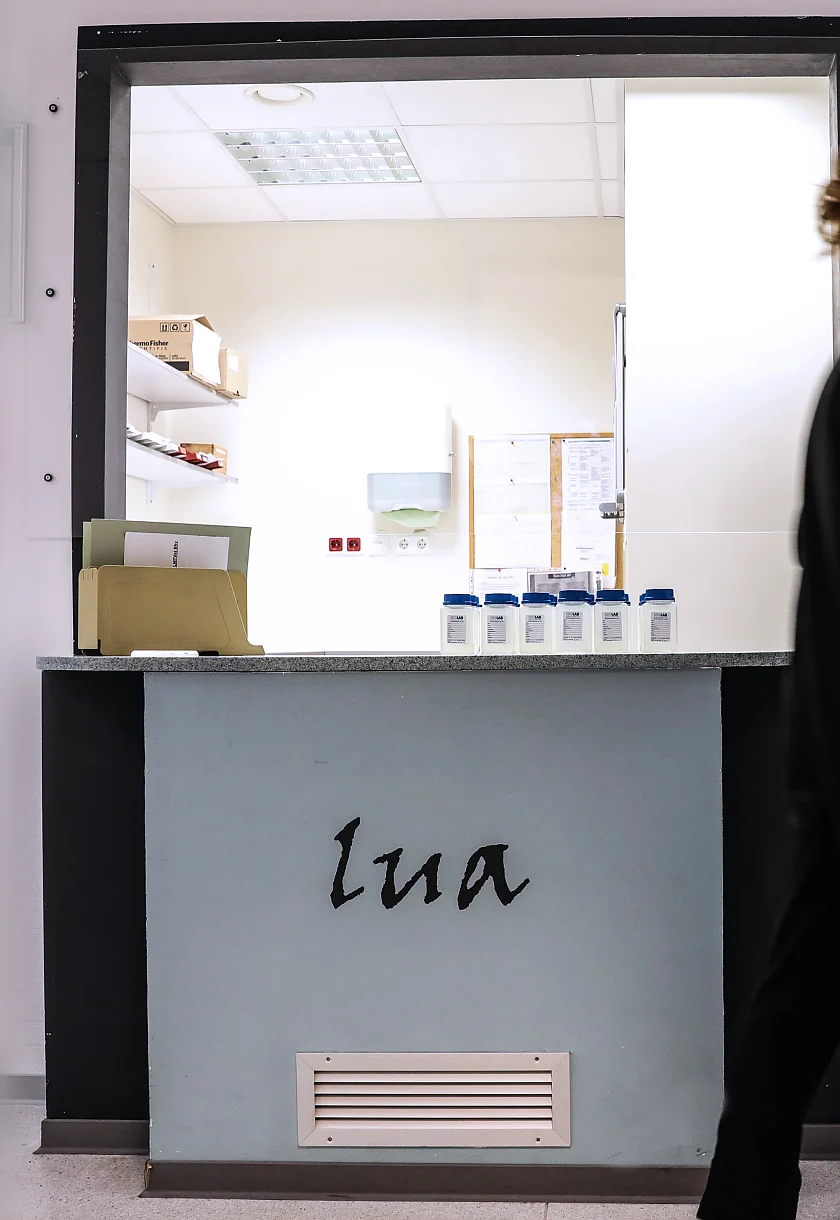 Tresen des LUA für die Probenannahme